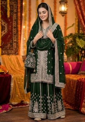 Green Embroidered Georgette Kurta Set