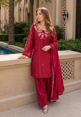 Red Beads Work Crepe Kurta Set