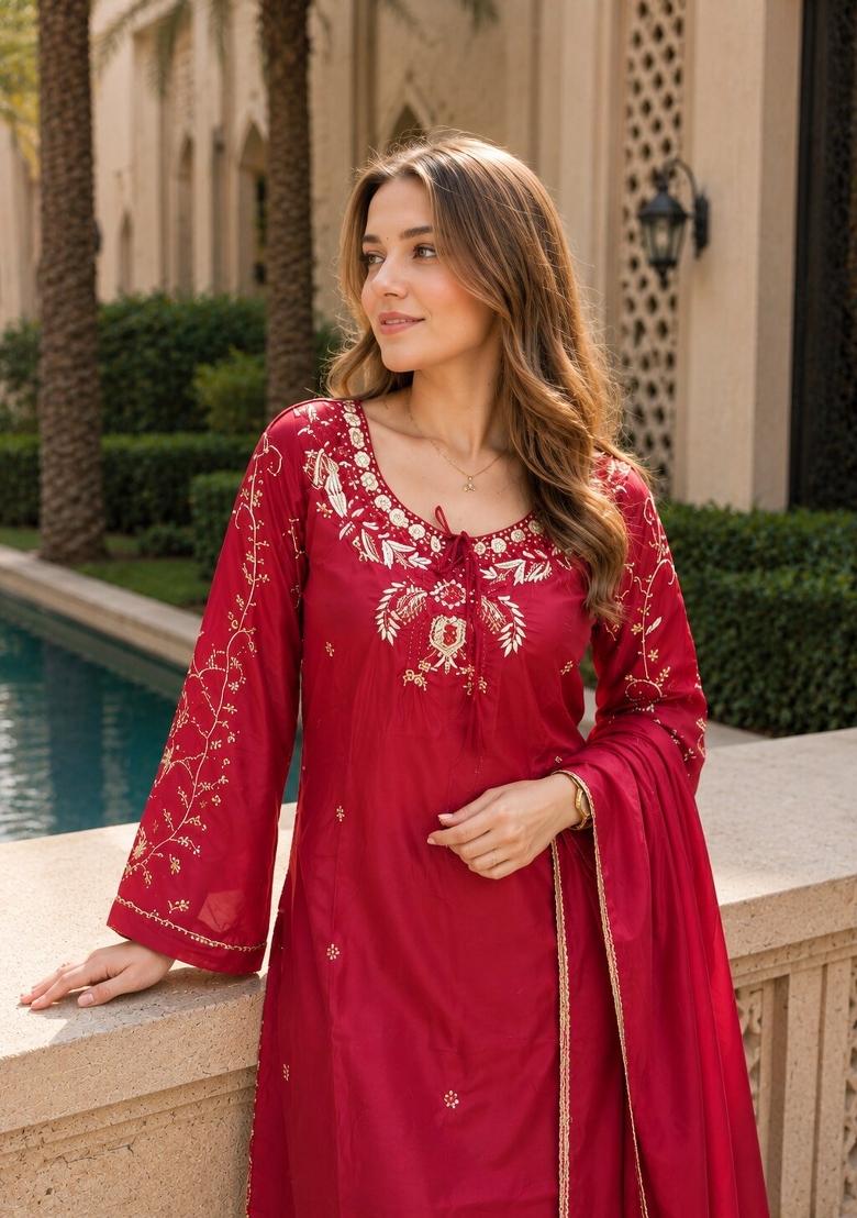 Red Beads Work Crepe Kurta Set - Indya