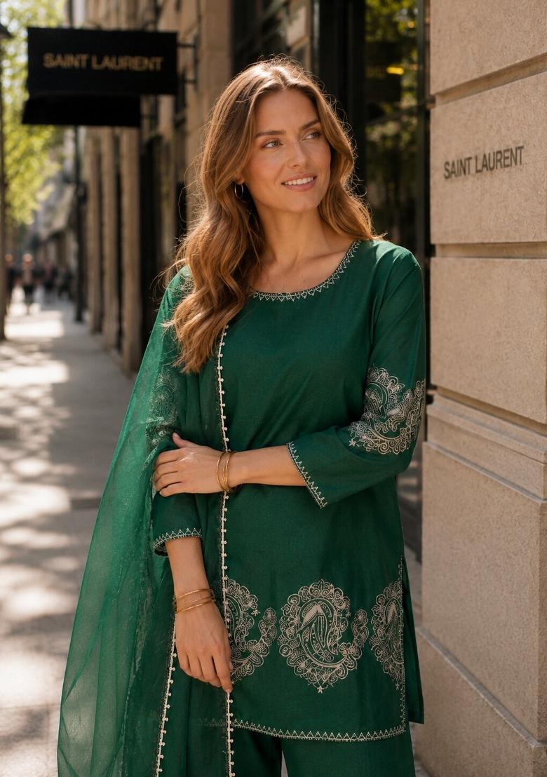 Dark Green Embroidered Crepe Kurta Set - Indya
