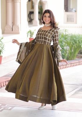 Mehendi Embroidered Nc Vichitra Anarkali With Dupatta