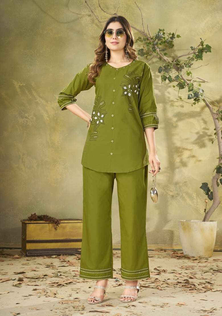 Green Embroidered Cotton Salwar Kameez - Indya