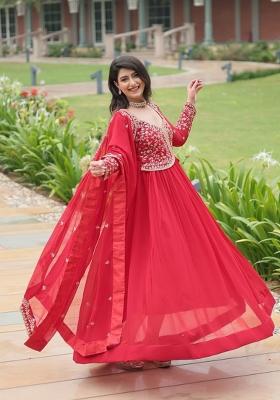 Red Embroidered Faux Blooming Kurta Set