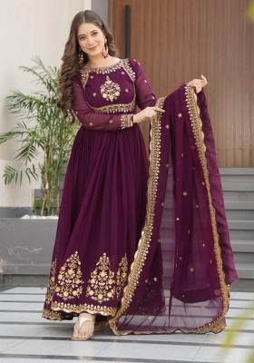 Pink Embroidered Faux Blooming Kurta Set