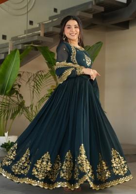 Blue Embroidered Faux Blooming Kurta Set