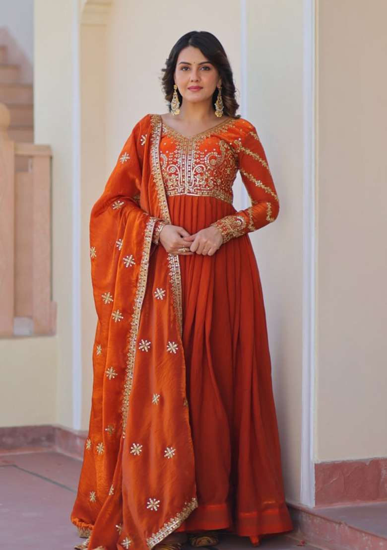 Fanta Embroidered Fendi Kurta Set - Indya