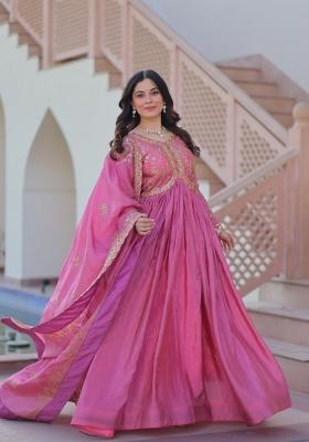 Pink Embroidered Gold Crush Kurta Set
