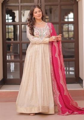Pink Beads Work Cosmos Kurta Set