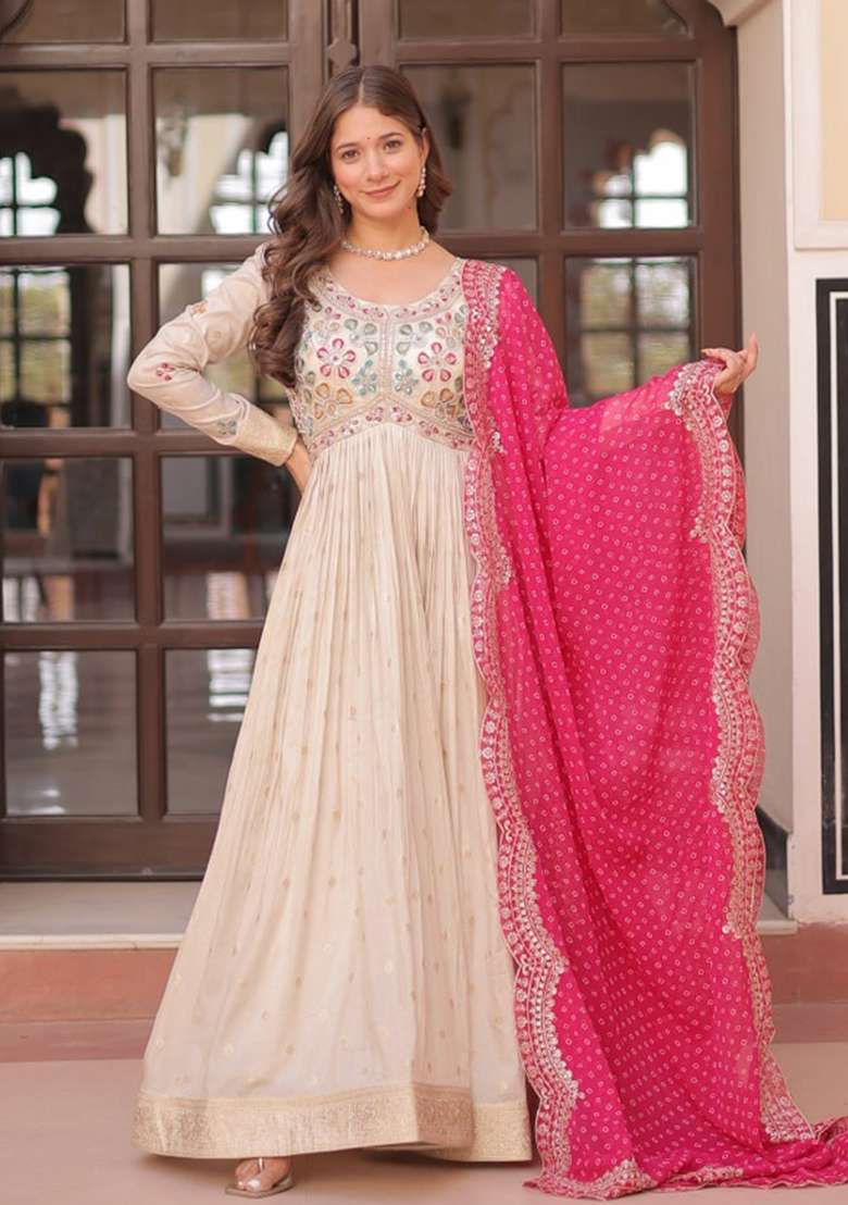 Pink Beads Work Cosmos Kurta Set - Indya