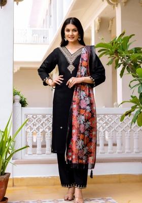 Black Embroidery Silk Kurta Set