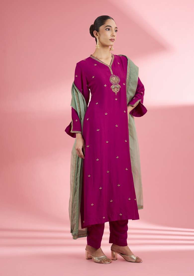 Pink Zari Work Silk Kurta Set - Indya
