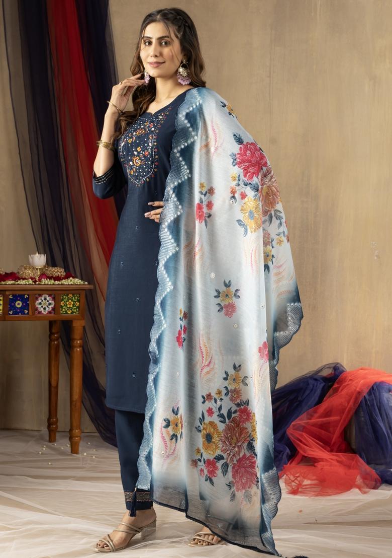 Morpeach Embroidered Silk Kurta Set - Indya