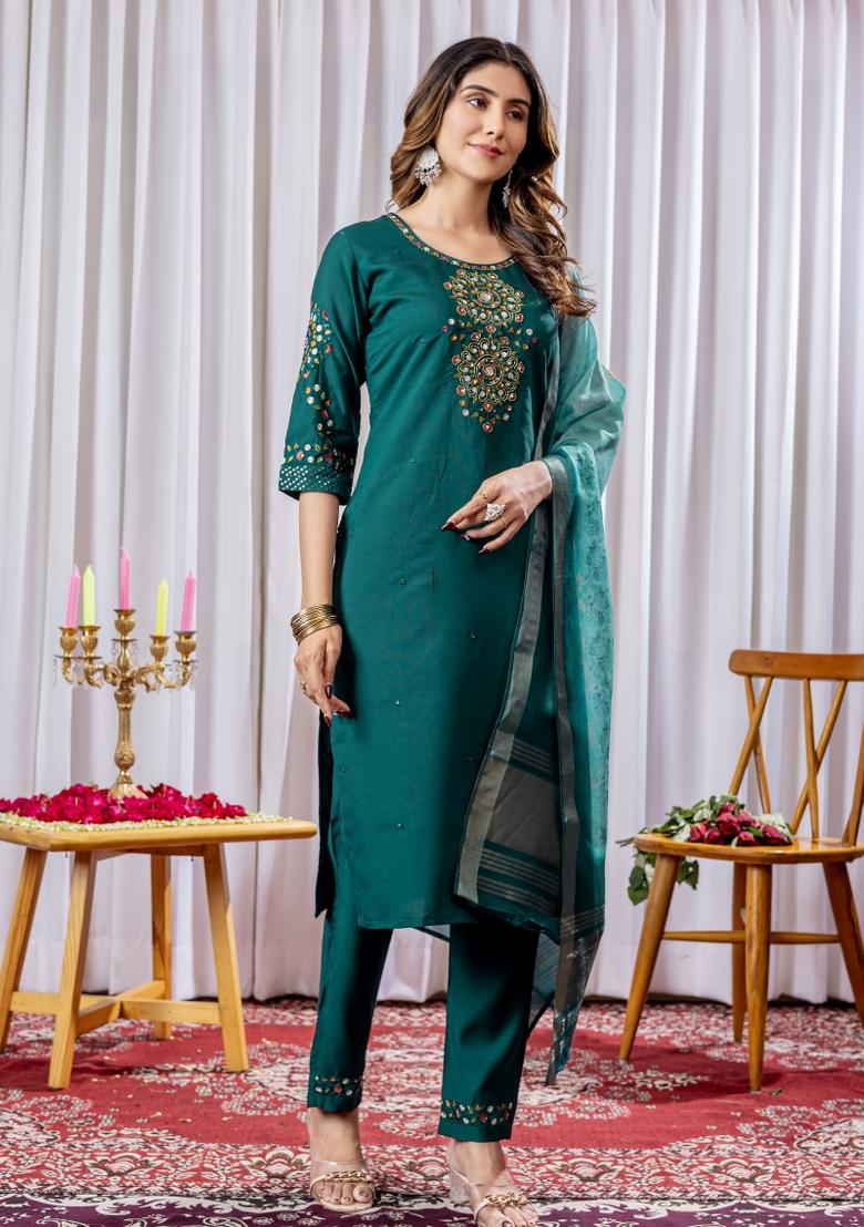 Green Embroidered Silk Kurta Set - Indya