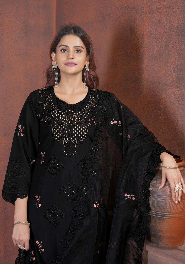 Black Sequin Work Silk Kurta Set - Indya