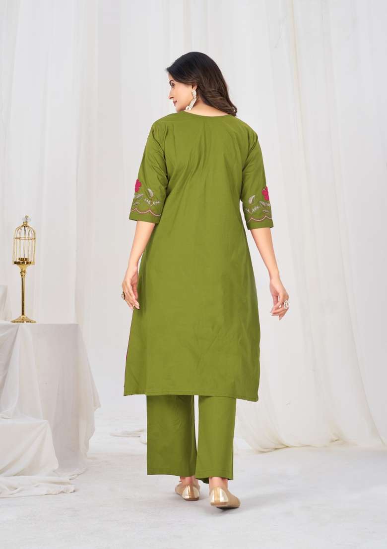 Green Embroidered Cotton Kurta Set - Indya