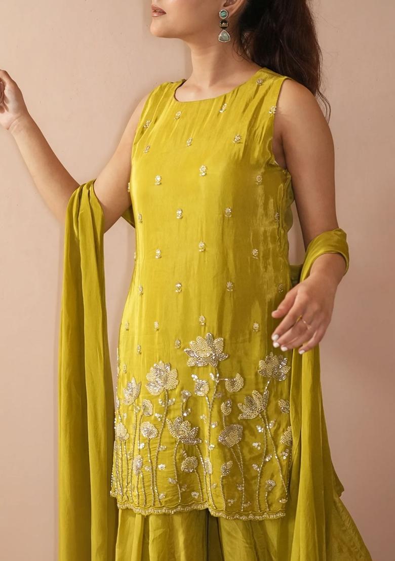 Yellow Embroidered Crepe Kurta Set - Indya