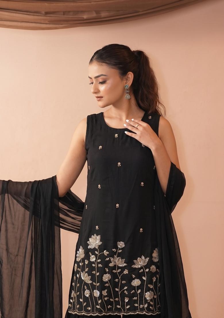 Black Embroidered Crepe Kurta Set - Indya