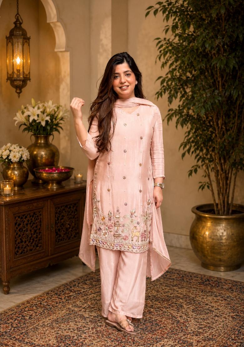Pink Embroidered Crepe Kurta Set - Indya