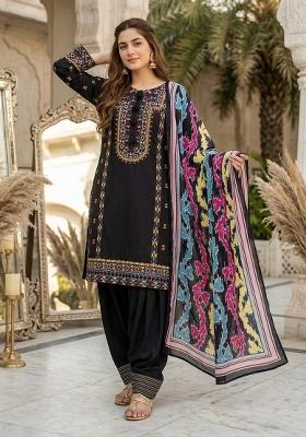 Black Embroidered Silk Salwar Kameez
