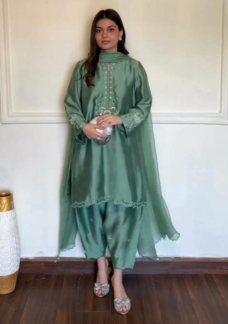 Green Thread Work Silk Farshi Salwar Suit - Indya