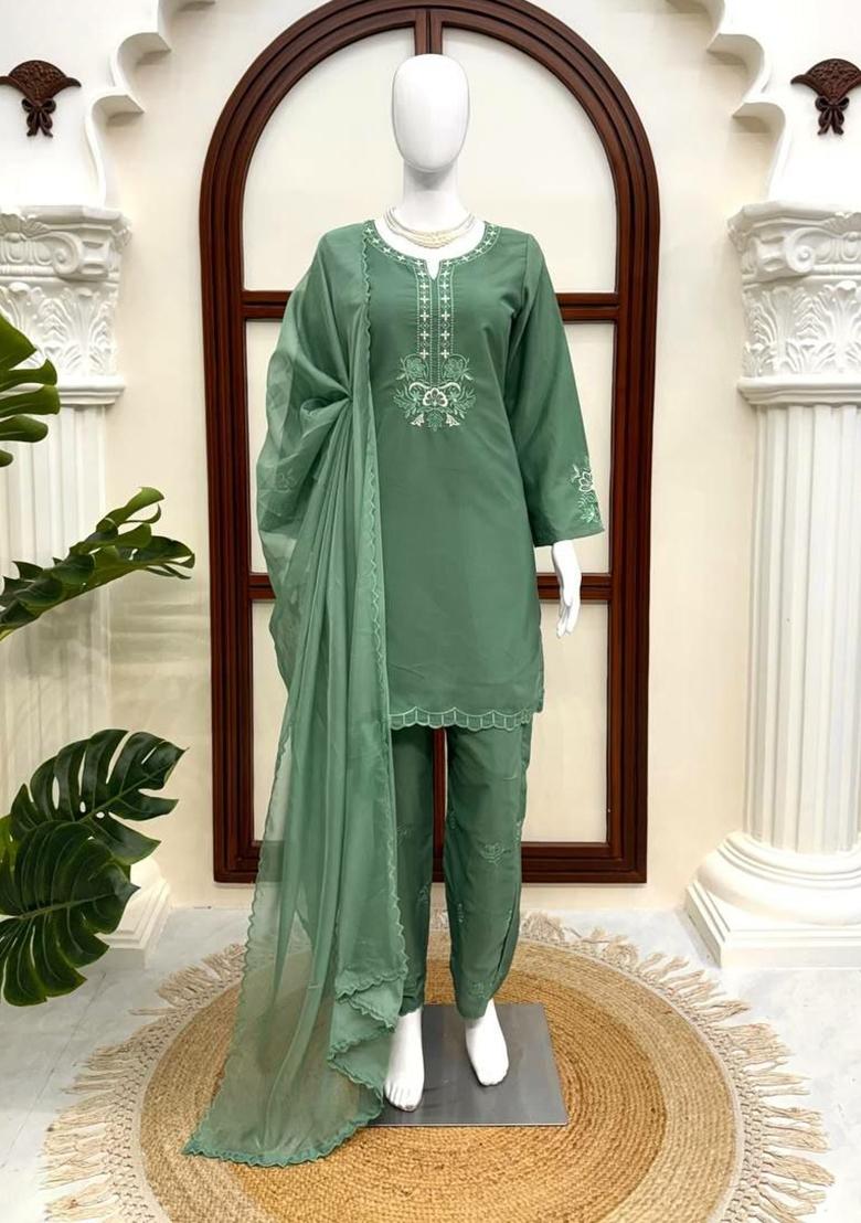 Green Thread Work Silk Farshi Salwar Suit - Indya