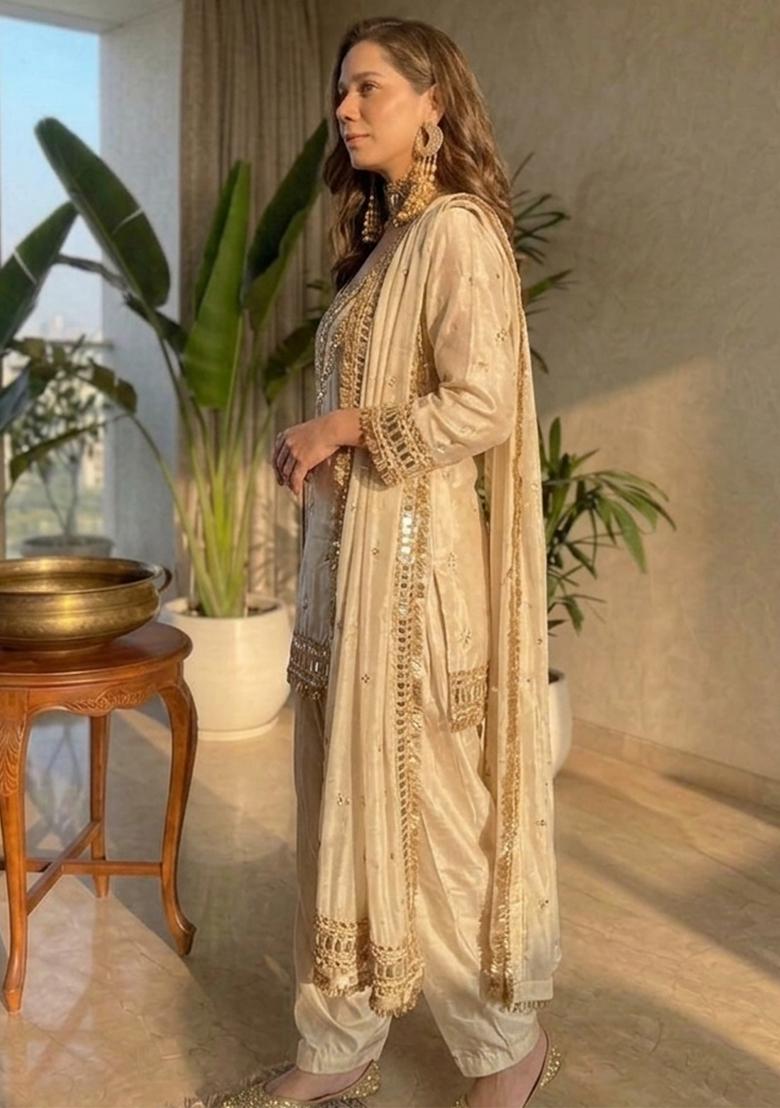 Cream Mirror Work Chinon Kurta Set - Indya