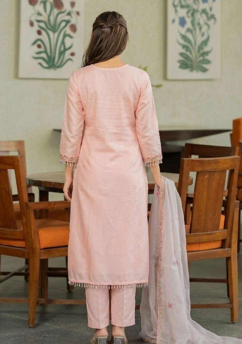 Peach Thread Work Chanderi Kurta Set - Indya