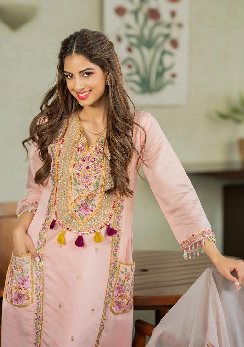 Peach Thread Work Chanderi Kurta Set - Indya