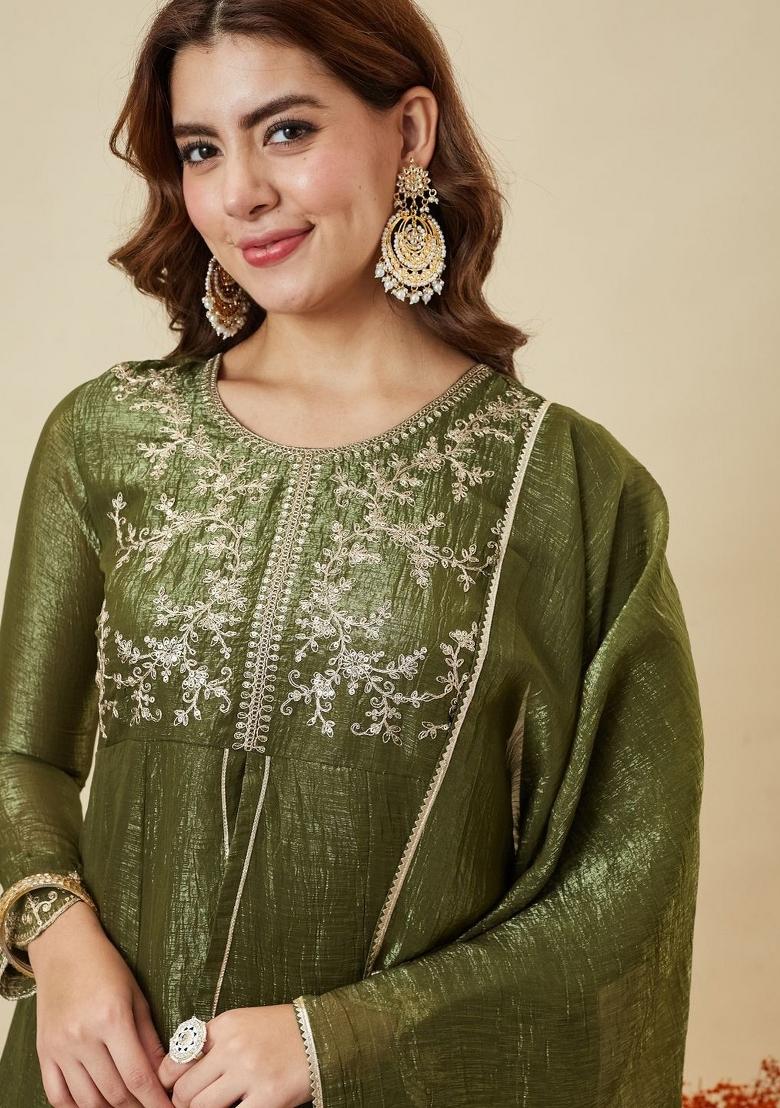 Mehendi Thread Work Silk Kurta Set - Indya
