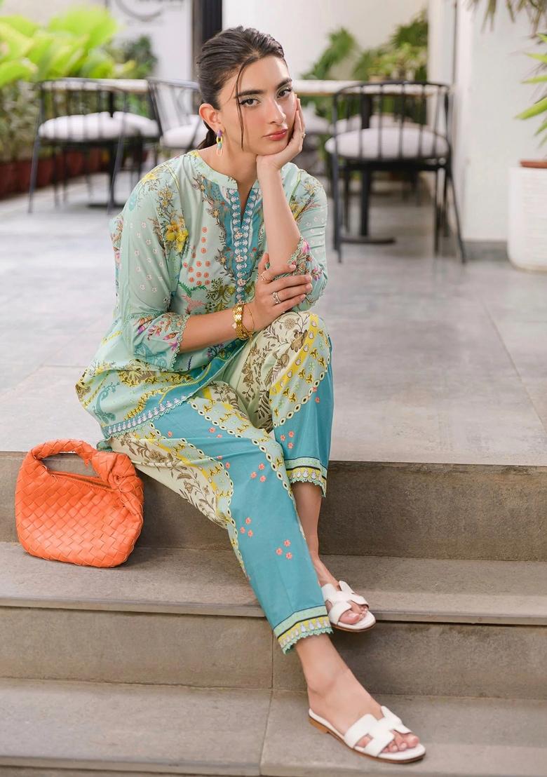 Sky Blue Floral Print Rayon Kurta Set - Indya