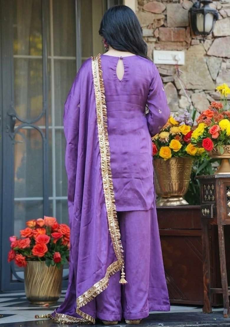 Lavender Thread Work Silk Kurta Set - Indya