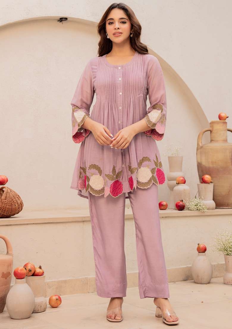 Mauve Thread Work Silk Kurta Set - Indya