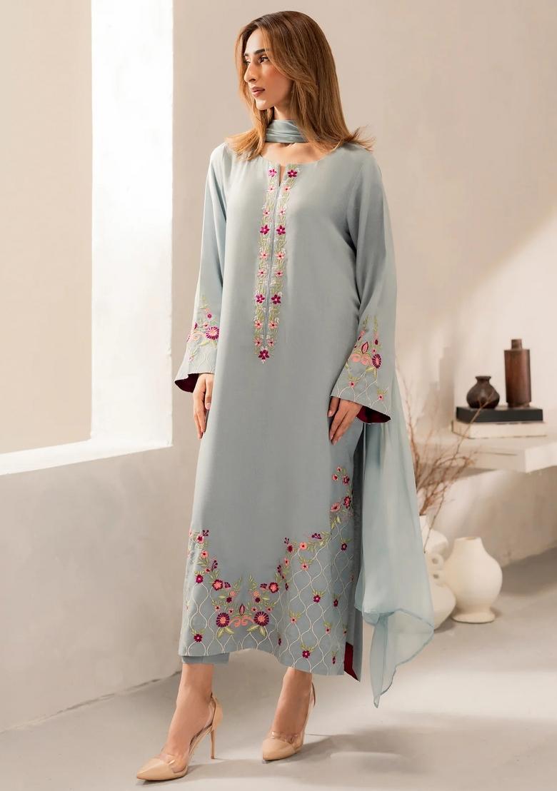 Sky Blue Thread Work Silk Kurta Set - Indya