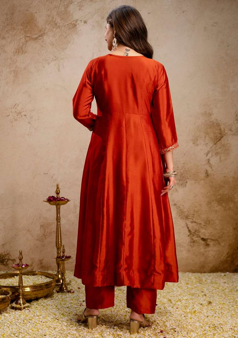 Orange Thread Work Silk Kurta Set - Indya
