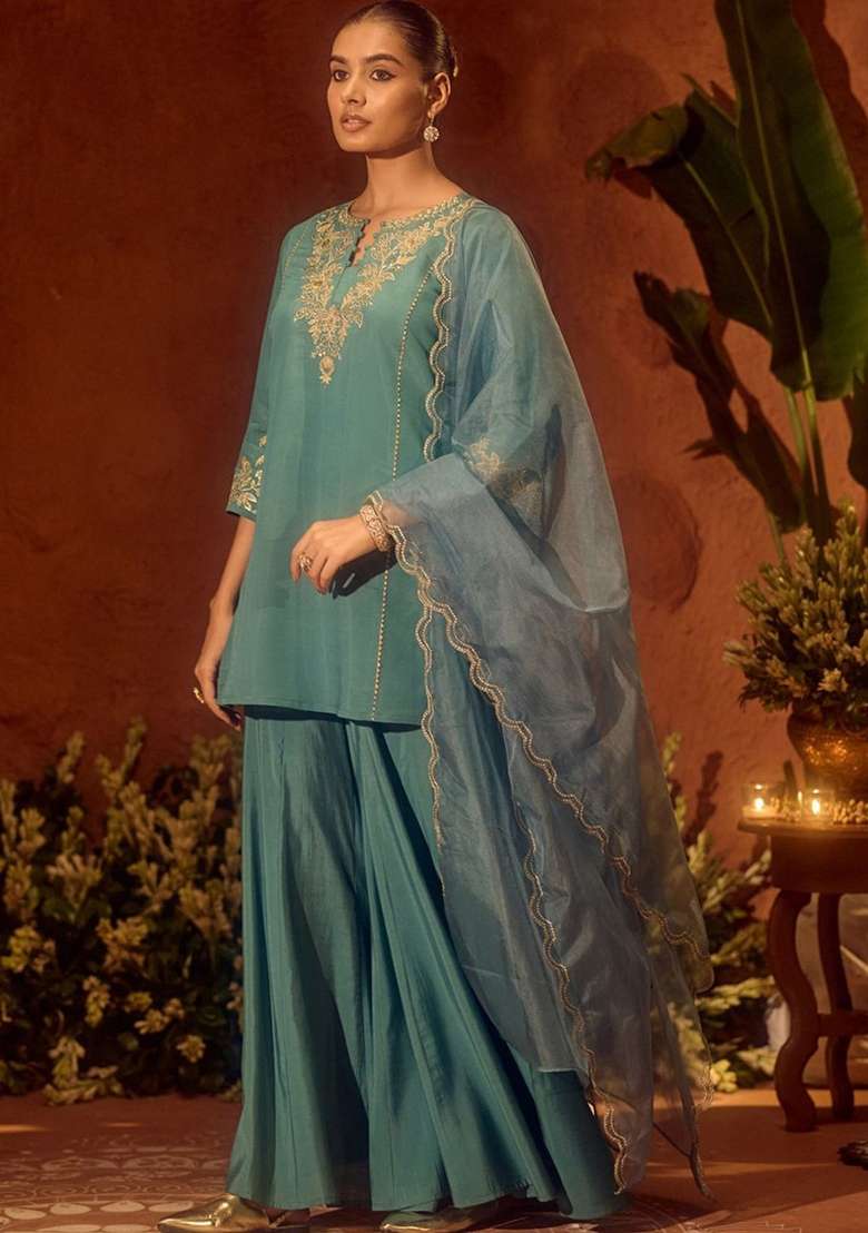 Sea Green Thread Work Silk Kurta Set - Indya