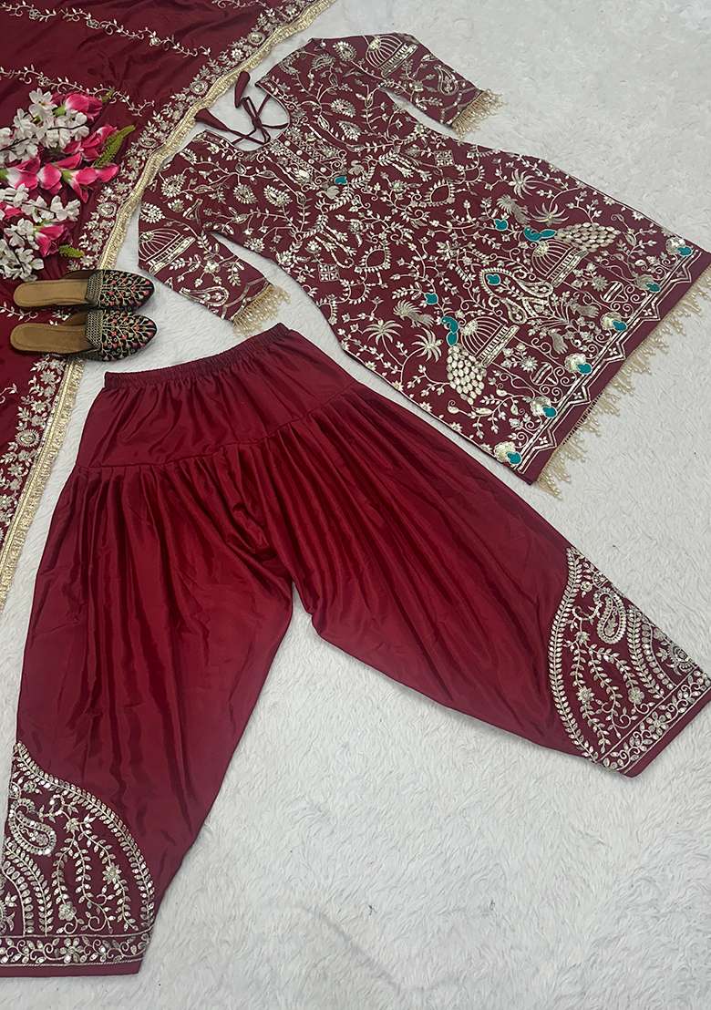 Maroon Sequin Work Crepe Kurta Set - Indya