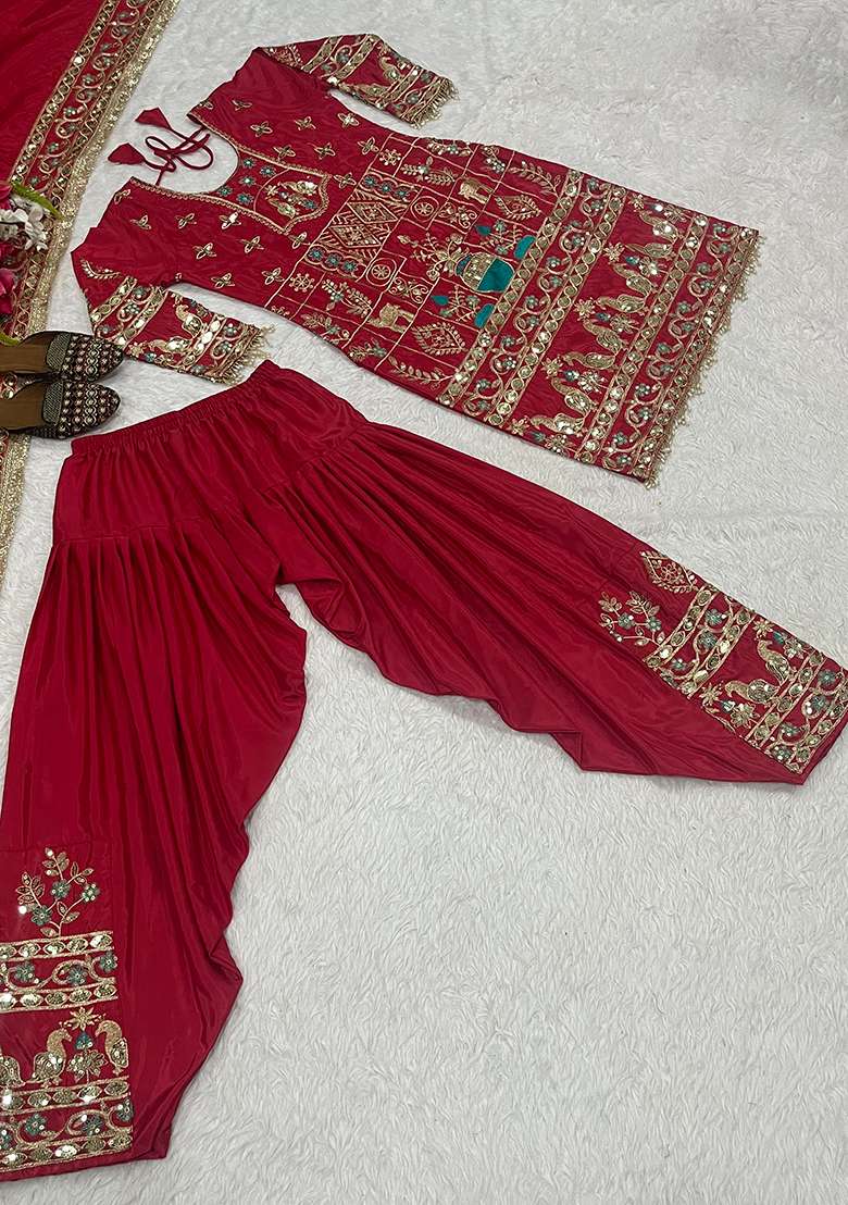 Red Sequin Work Crepe Kurta Set - Indya