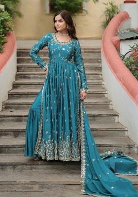 Blue Embroidered Silk Blend Kurta Set