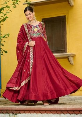 Maroon Embroidered Silk Blend Anarkali With Dupatta