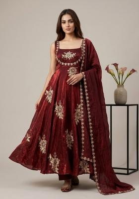 Maroon Embroidered Silk Blend Kurta Set