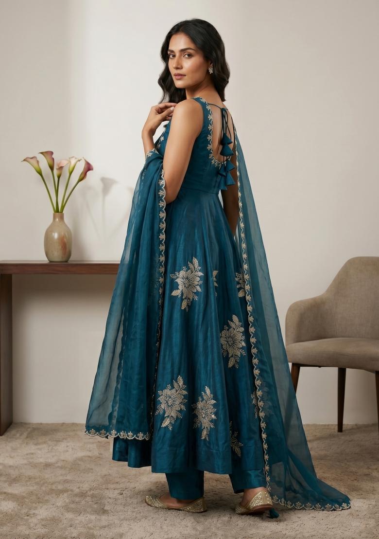 Teal Embroidered Silk Blend Kurta Set - Indya