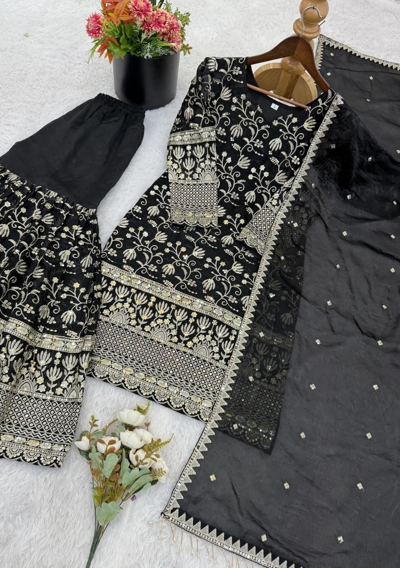Black Embroidered Silk Blend Kurta Set - Indya