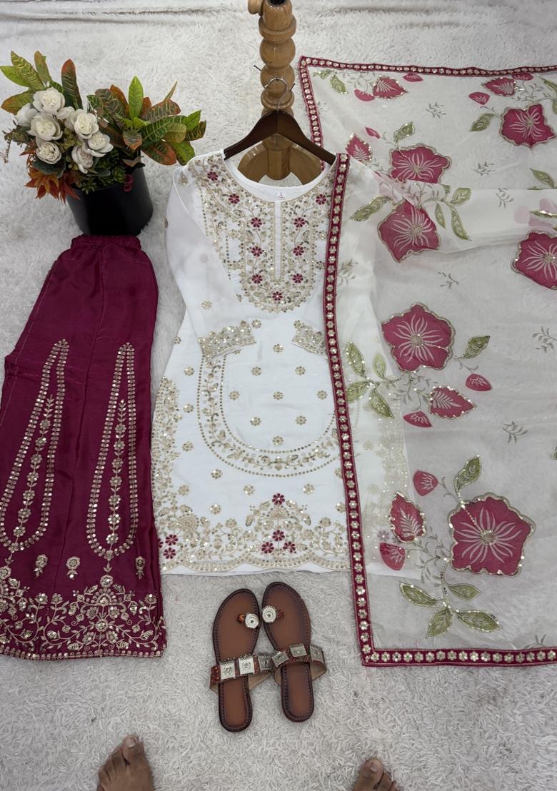 White Embroidered Silk Blend Kurta Set - Indya