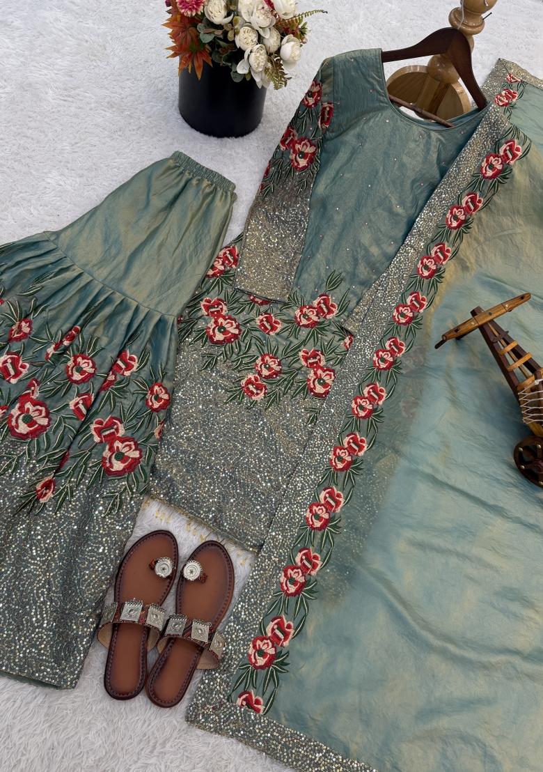 Sky Blue Embroidered Silk Blend Kurta Set - Indya