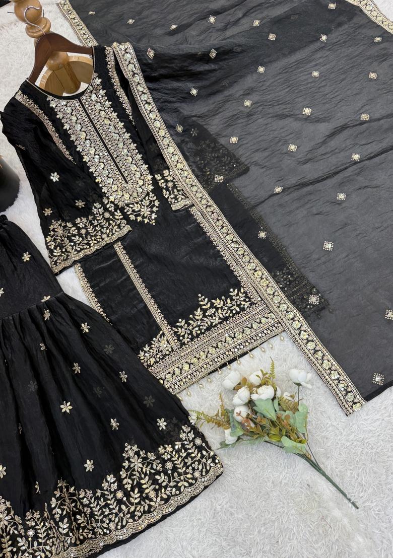 Black Embroidered Silk Blend Kurta Set - Indya