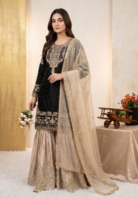 Black Embroidered Silk Blend Kurta Set