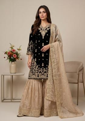 Black Embroidered Silk Blend Kurta Set
