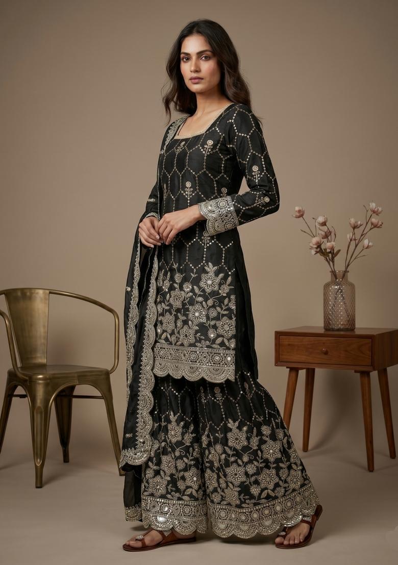Black Embroidered Silk Blend Kurta Set - Indya