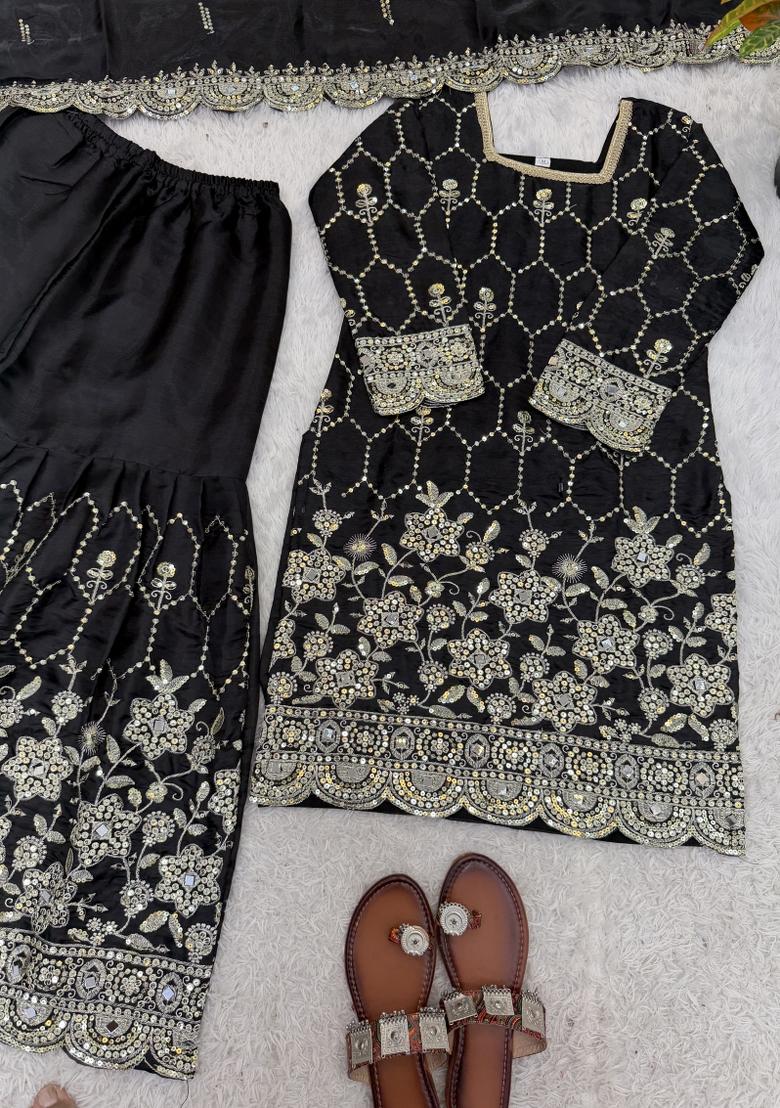 Black Embroidered Silk Blend Kurta Set - Indya