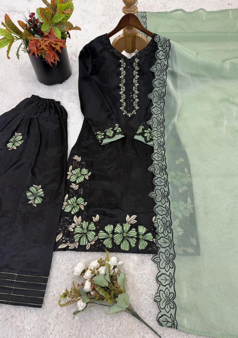 Black Embroidered Silk Blend Kurta Set - Indya